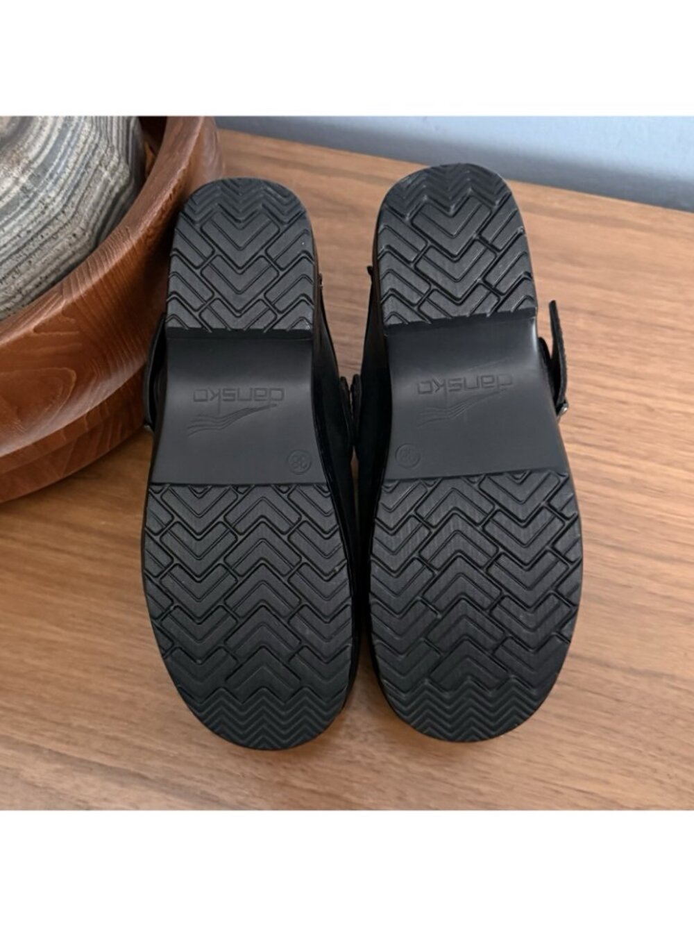 Dansko Ingrid Women's Clogs Open Back Black Oiled Leather Size 38 Comfort - Picture 10 of 12
